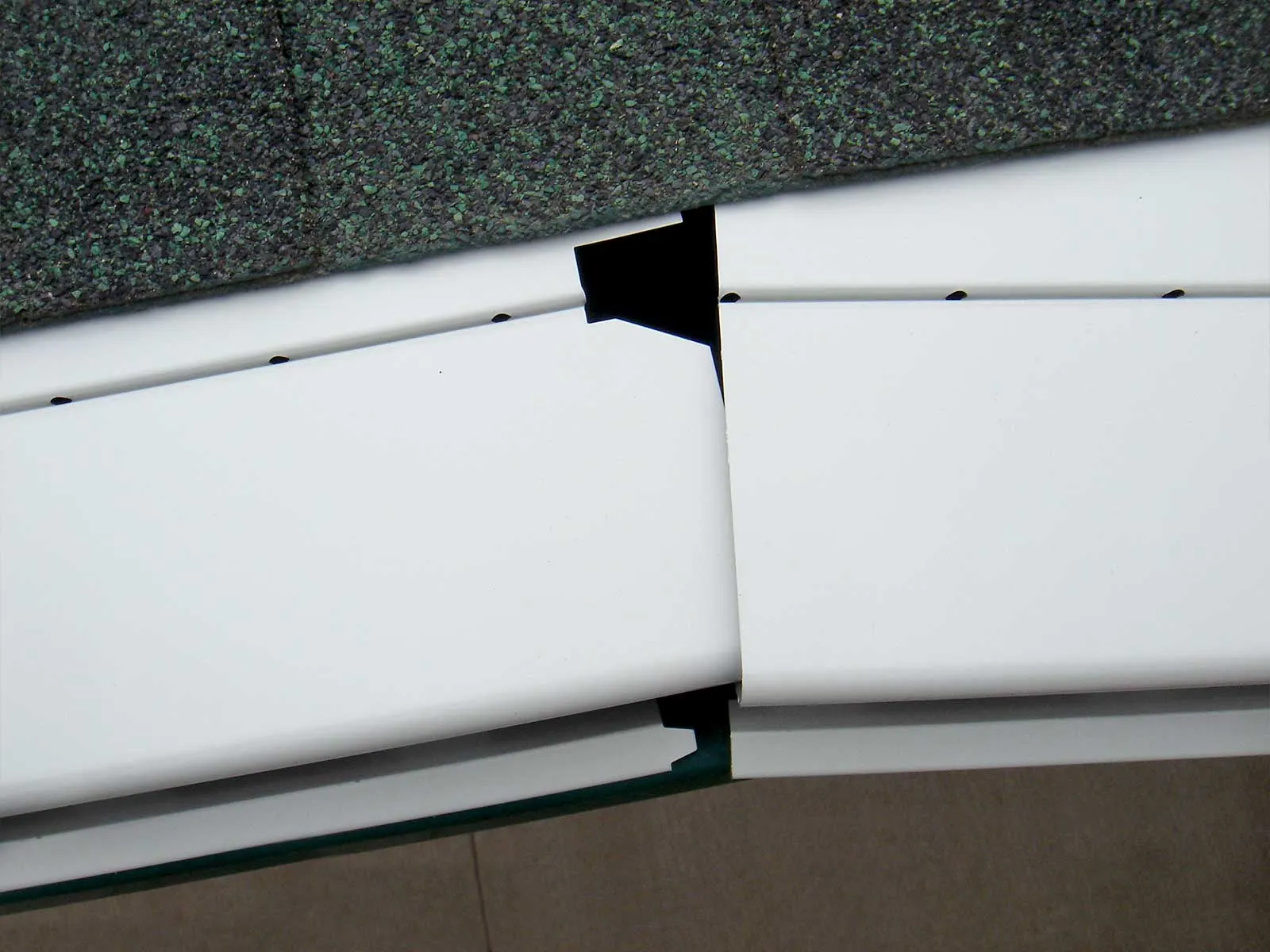 Four-foot panels interlock, so there are no weak drop-in seams.